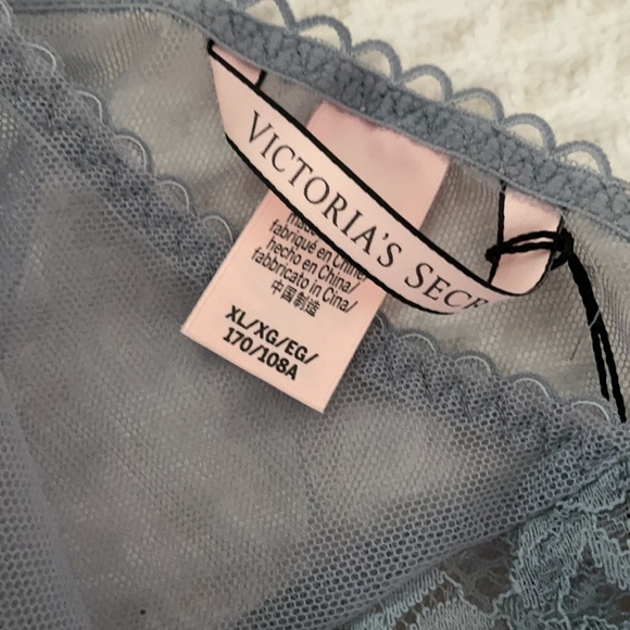 Lingerie - Picture 4 of 7